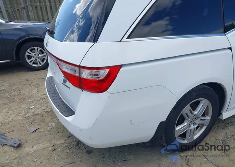 2011 Honda Odyssey Touring/Touring Elite z USA, uszkodzony, nr VIN 5FNRL5H95BB040030